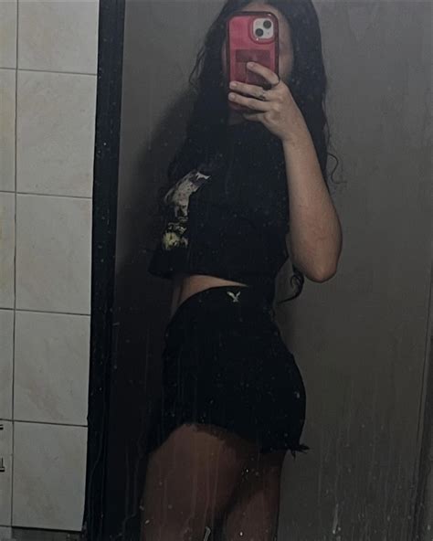 ferrsilver|Fernanda Ávila Silva (@ferrsilver) • Instagram photos and videos.